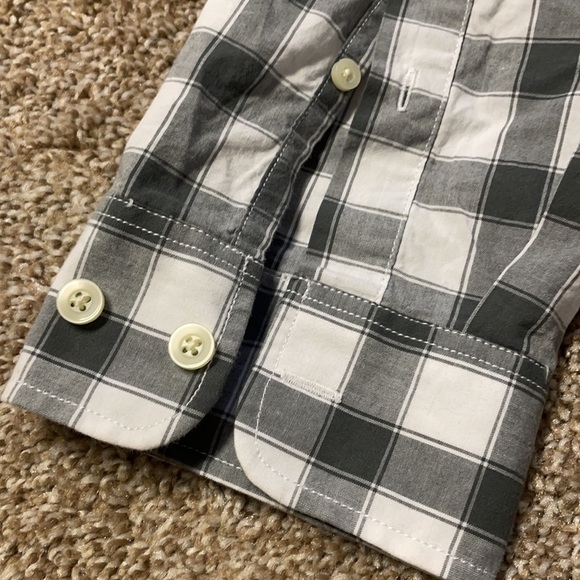 4/$24🦩 NWOT Merona Men’s Button Down Shirt - Picture 5 of 7